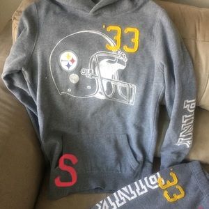 VS PINK NFL Steelers sweatshirt and sweatpants.